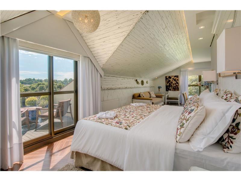 Junior Suite Balcony