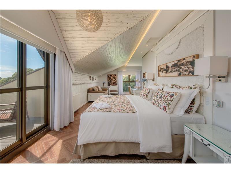Junior Suite Balcony